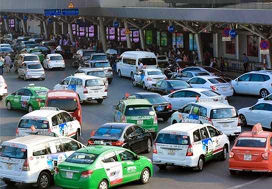 Những loại dầu động cơ thích hợp nhất đối với xe chạy dịch vụ mà các lái cần biết