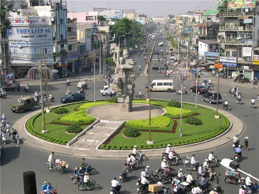 Top 5 kỹ năng lái xe an toàn cho tài xế mới