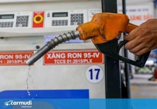 Giá xăng có thể tăng mạnh vào chiều nay