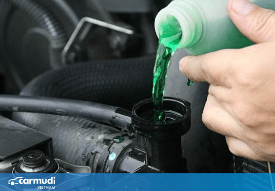 Nước làm mát ô tô hao hụt do đâu?