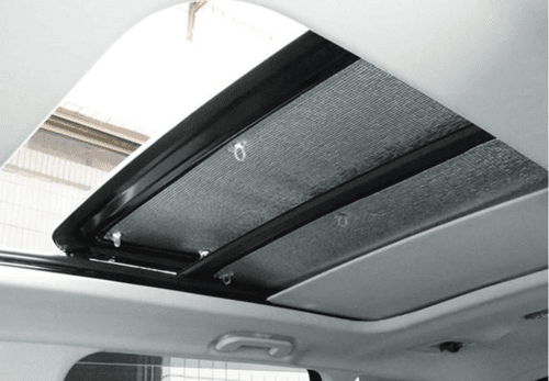 Những lưu ý đối với xe có cửa sổ trời trong những ngày nắng nóng