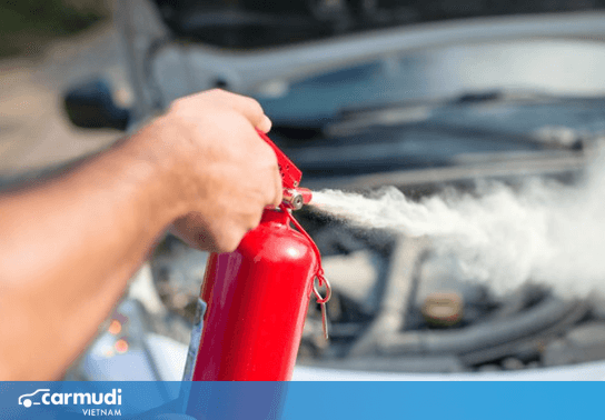 Cách phòng tránh cháy, nổ ô tô vào những ngày nắng nóng