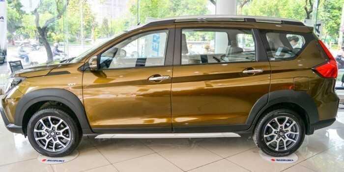 Tay nắm cửa bên ngoài Suzuki XL7 2022