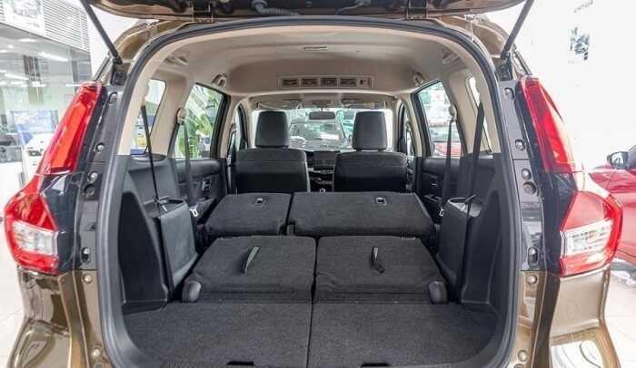 Với chiều dài thân xe lớn