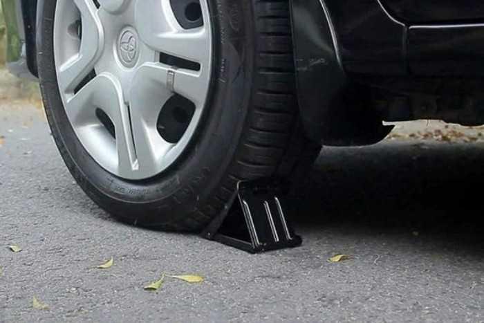 Những bộ phận dễ bị hỏng khi để xe &ocirc; t&ocirc; l&acirc;u ng&agrave;y kh&ocirc;ng sử dụng