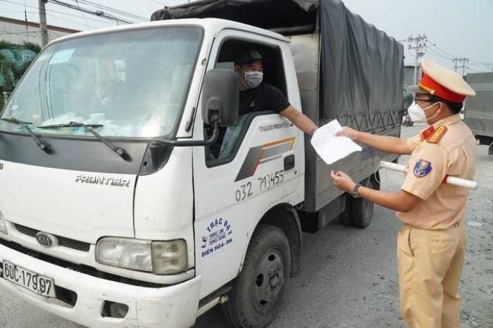 kiểm tra việc phòng, chống dịch Covid-19 đối với các tài xế