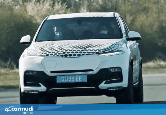 Vén màn mẫu xe điện mới của VinFast đang được thử nghiệm tại Áo