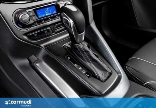 Những lưu ý cần biết khi lái xe số tự động để đảm bảo an toàn