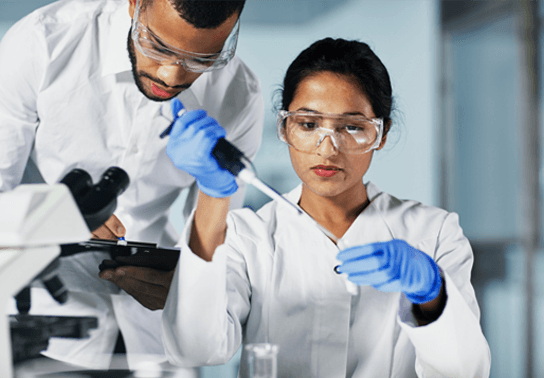 Chọn dầu nhớt dễ hơn bao giờ hết với chuyên gia online Castrol Oil Selector Tool