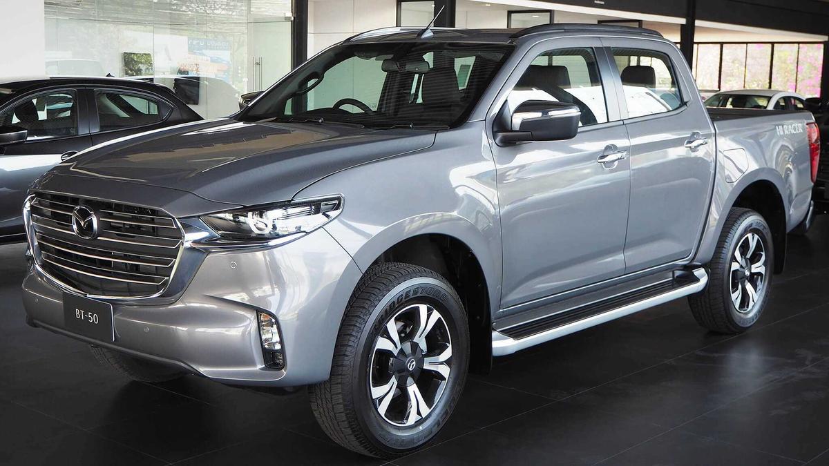 Mazda BT-50-2021