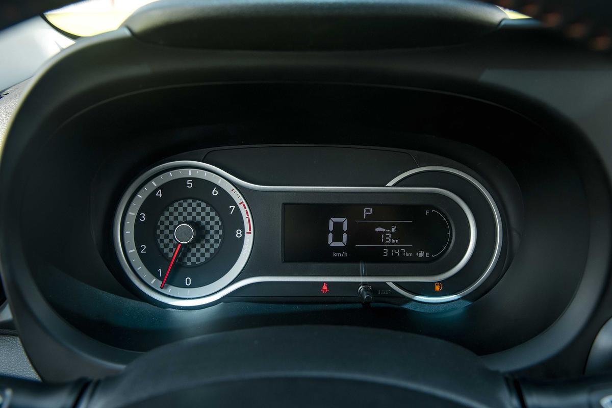 Nội thất Hyundai Grand i10 2021