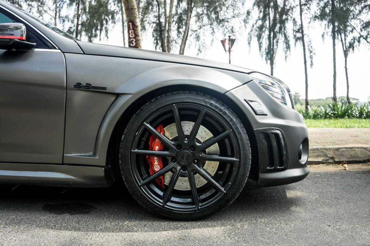 Mercedes-Benz C63 AMG W204