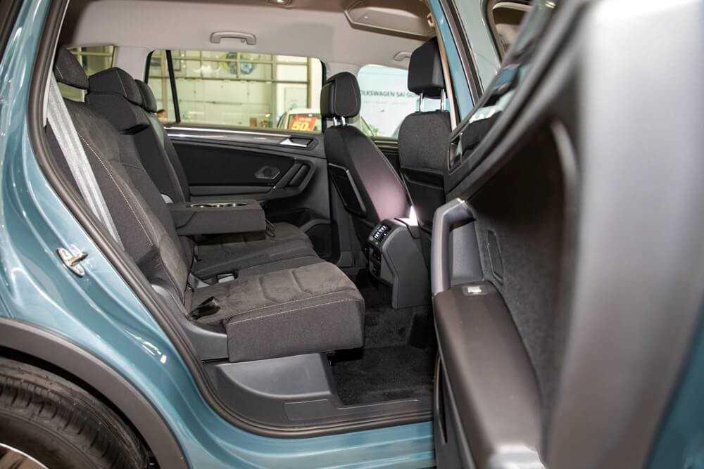 Nội thất Volkswagen Tiguan Elegance 2021