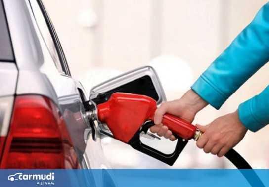 Bỏ túi 7 mẹo đổ xăng tiết kiệm không sợ bị gian lận