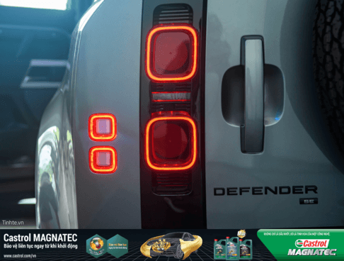 LAND ROVER DEFENDER 2020