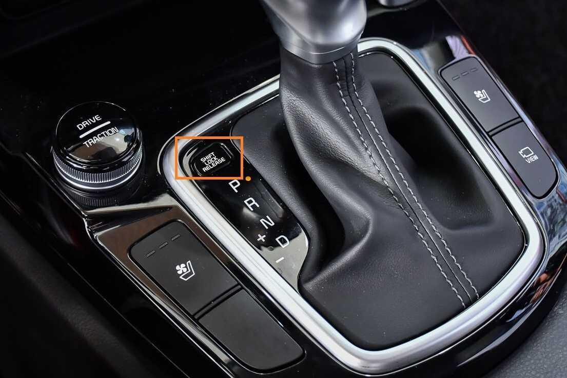 Nắp che Shift Lock