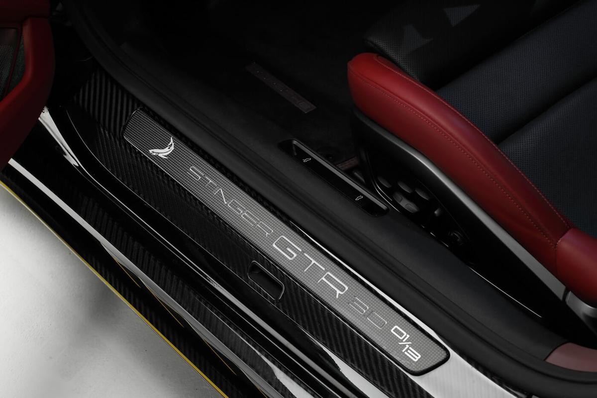 Porsche 992 Stinger GTR Carbon Edition