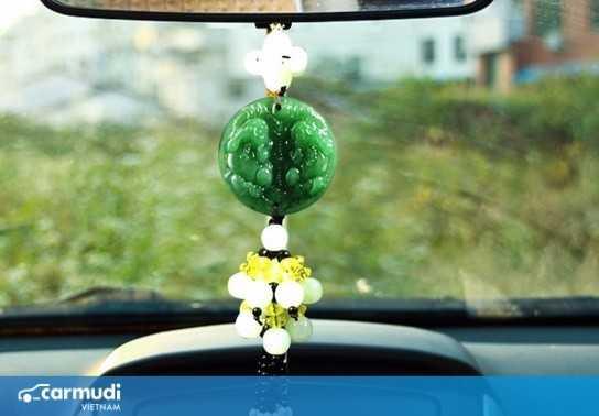 11 vật dụng trang trí xe hơi theo phong thủy