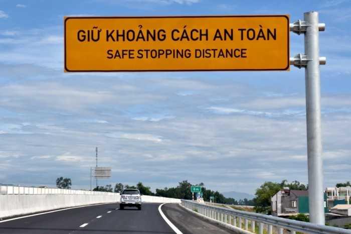 Một số lỗi nguy hiểm thường mắc phải trên cao tốc