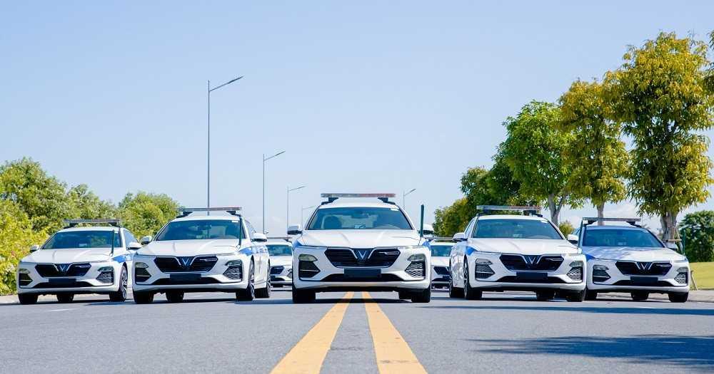 Cục CSGT Hải Phòng nghiệm thu xe TTKS giao thông và dẫn đoàn của VinFast