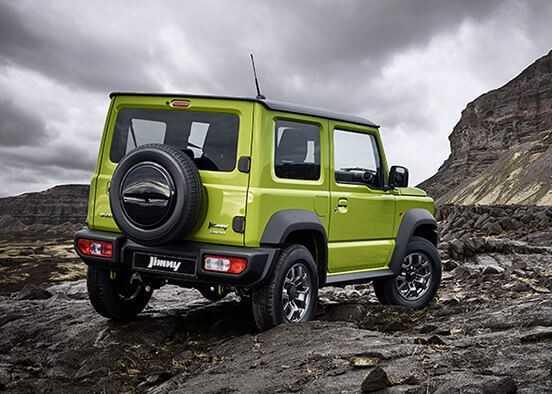 Suzuki Jimny 2021 được trang bị động cơ xăng 1.5L.