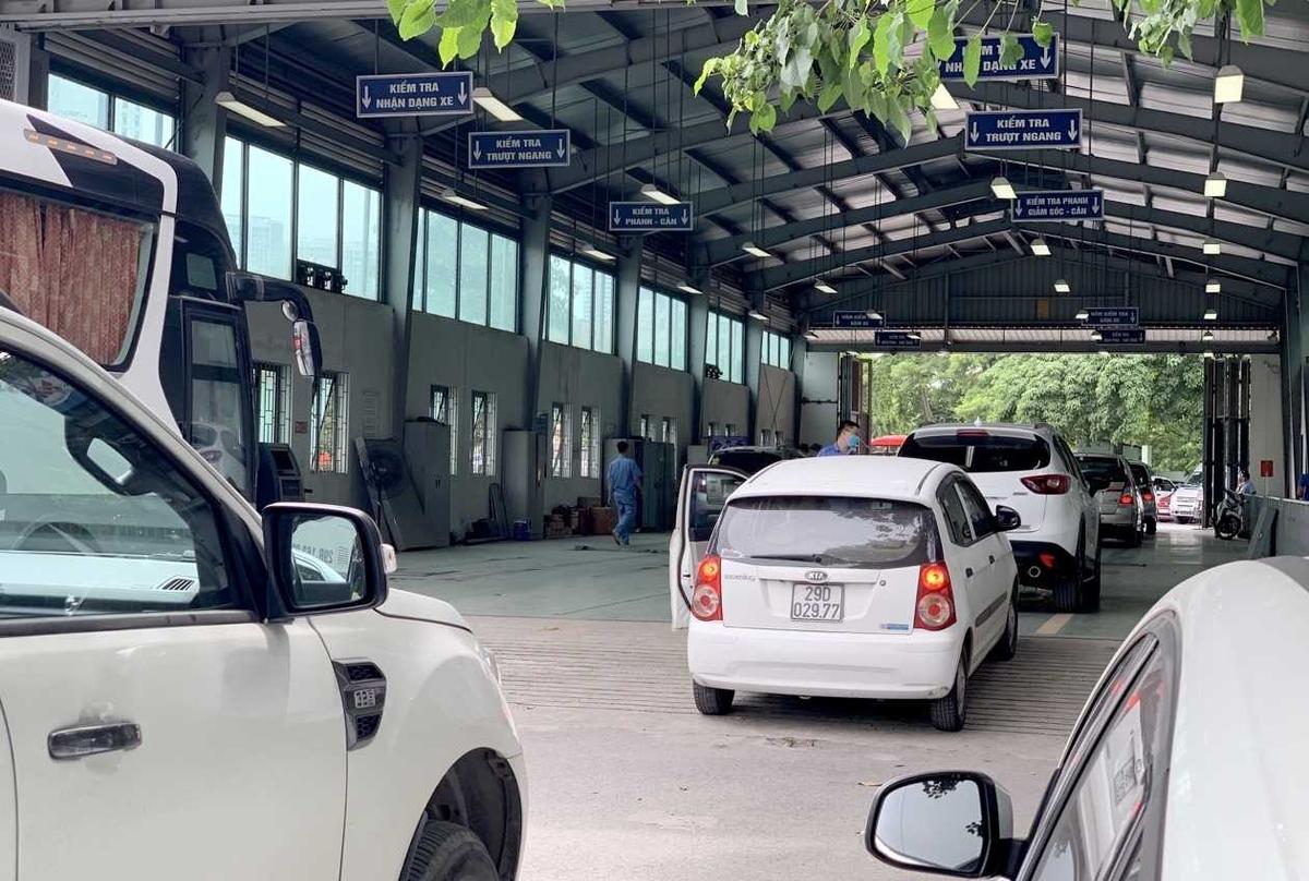 Ô tô chở người các loại đến 9 chỗ ngồi