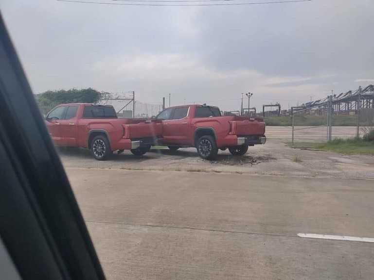 Ngoại h&igrave;nh xe b&aacute;n tải Toyota Tundra 2022 