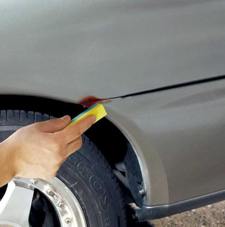 Những vật dụng cần chuẩn bị để loại bỏ gỉ s&eacute;t vỏ &ocirc; t&ocirc;