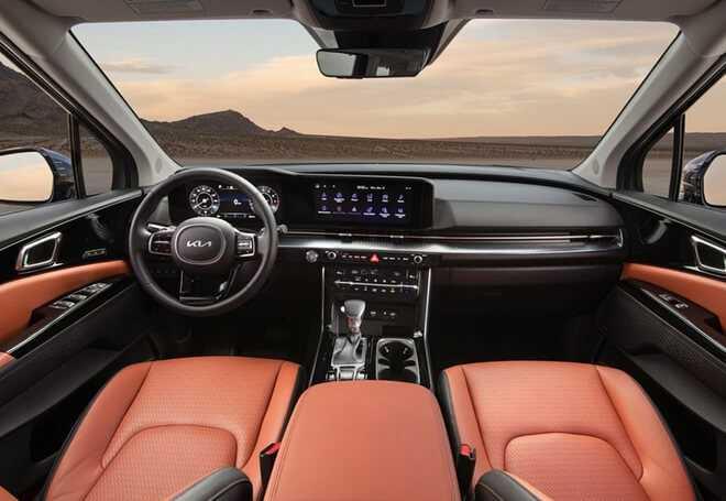 Khoang nội thất của Kia Carnival