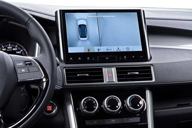 Bảng táp-lô được thiết kế với mặt phẳng xếp tầng nằm ngang