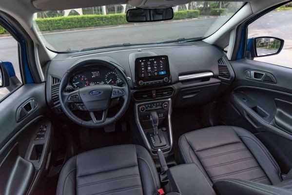 Khoang lái của Ford Ecosport 2022 khá rộng rãi