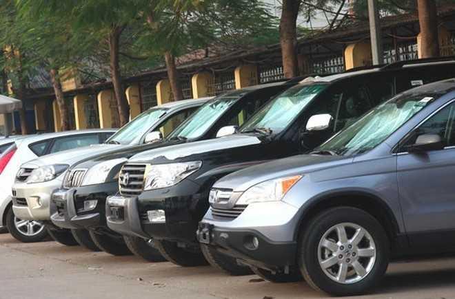 Mua &ocirc; t&ocirc; thanh l&yacute; được miễn truy thu ph&iacute; sử dụng đường bộ