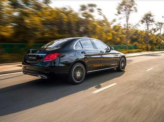 Ngoại thất xe Mercedes-Benz C 200 Exclusive