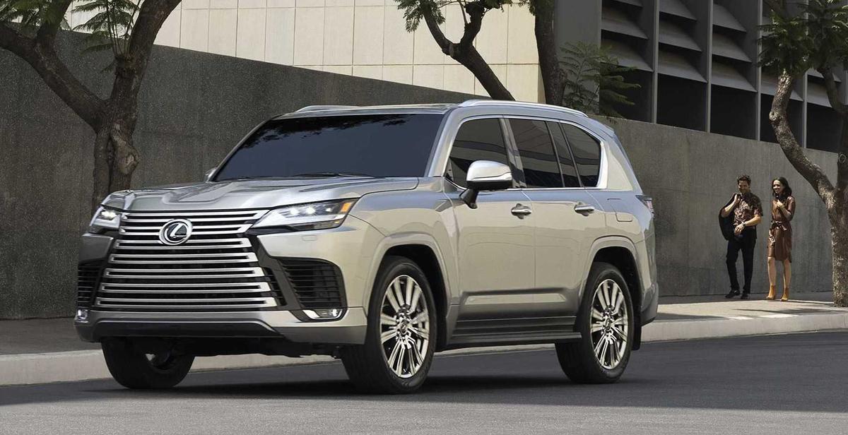 Ngoại thất sang trọng, thu hút của LX 600