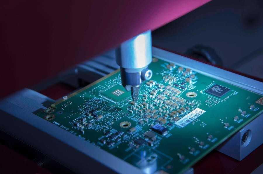 Thế giới đang thiếu hụt chip b&aacute;n dẫn trầm trọng