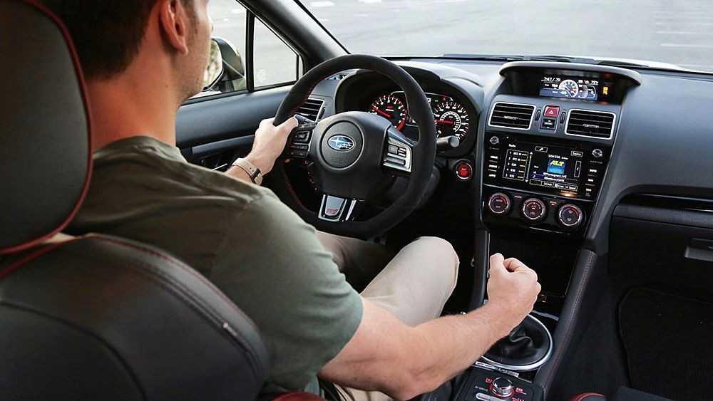 Những lý do xe ô tô bị hao dầu nhớt và cách khắc phục