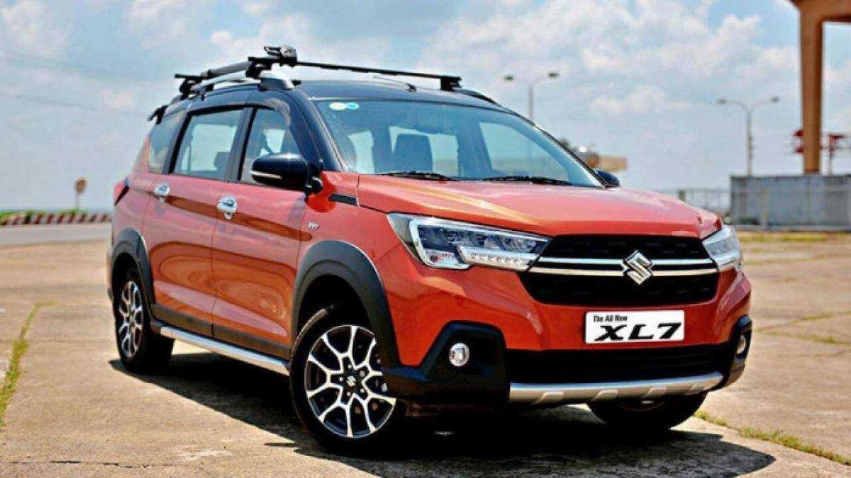 Th&aacute;ng 9/2021, XL7 bất ngờ vượt qua Mitsubishi Xpander với khoảng c&aacute;ch 40 xe