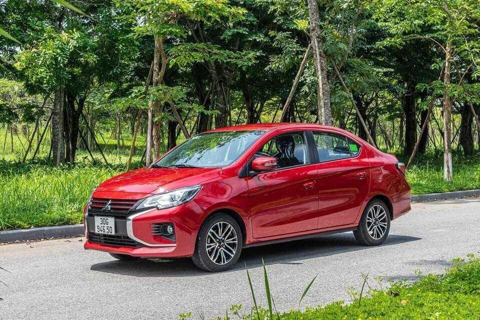 Giá bán Mitsubishi Attrage 2022