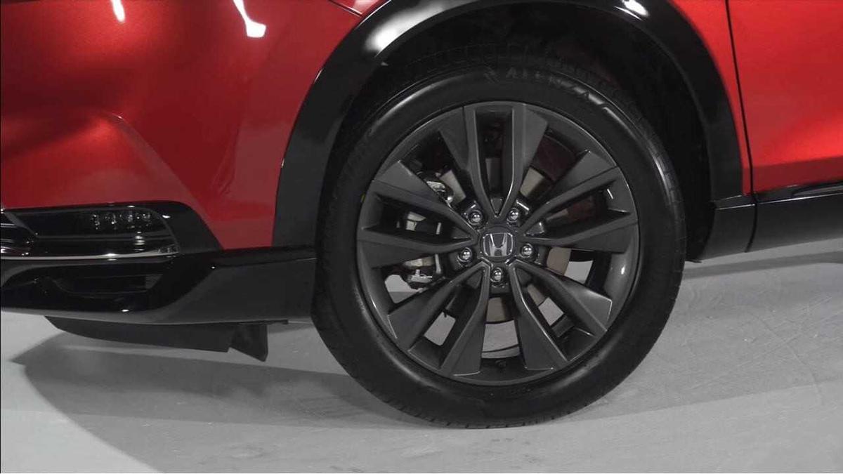 Bộ la-zăng hợp kim có kích thước 17-inch hoặc 18-inch