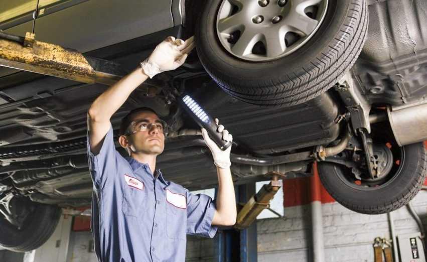 Không kiểm tra định kỳ khung gầm xe