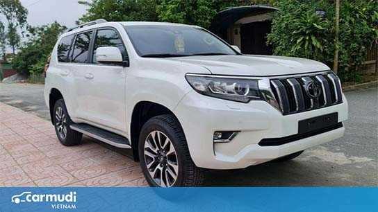 Toyota Land Cruiser Prado VX 2022 đã về đến đại lý