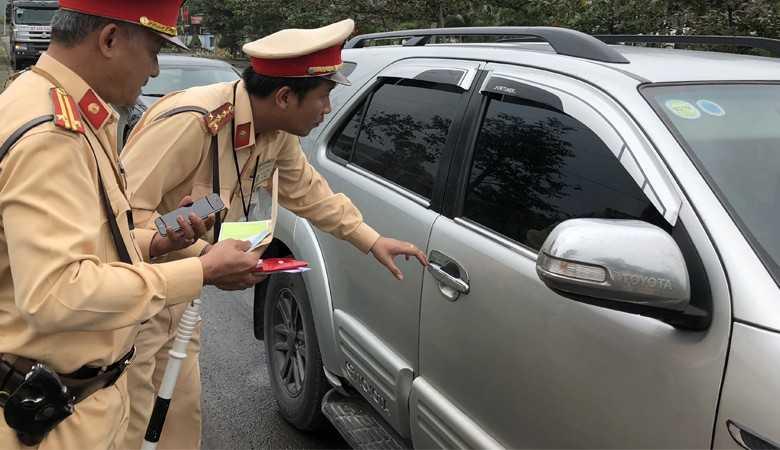 Trường hợp nào quay đầu xe bị xử phạt 2