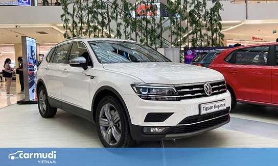 Ô tô nhập khẩu giảm giá đến trăm triệu đồng trong tháng 12