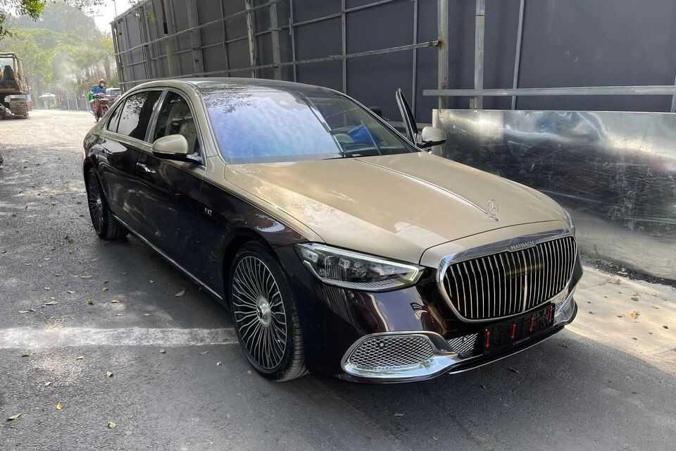 Mercedes-Maybach S 680 được một đại l&yacute; tư nh&acirc;n nhập khẩu