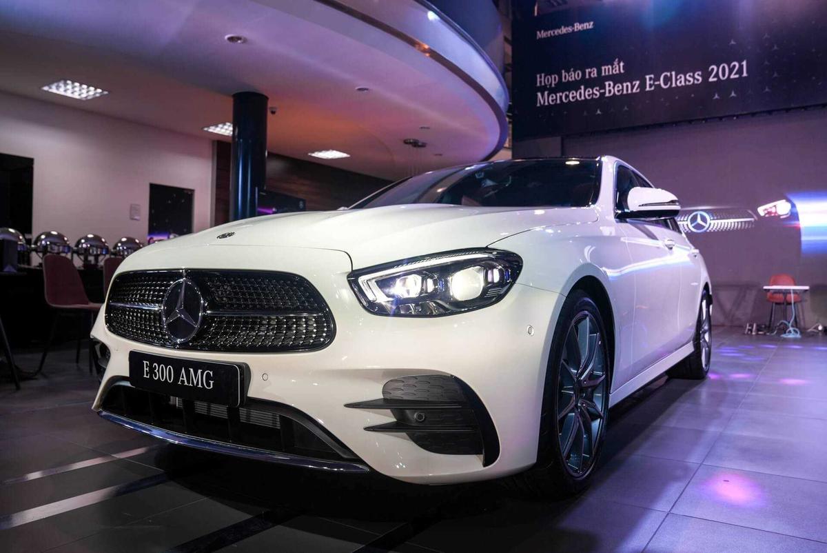 Mercedes-Benz E 300 AMG