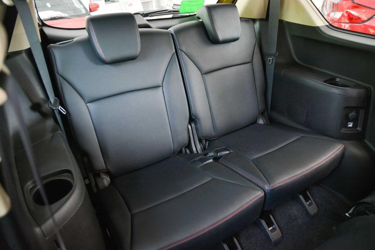 Nội thất Suzuki XL7
