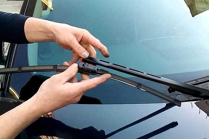 Sai lầm cần tr&aacute;nh khi t&agrave;i xế tự bảo dưỡng xe tại nh&agrave; 2