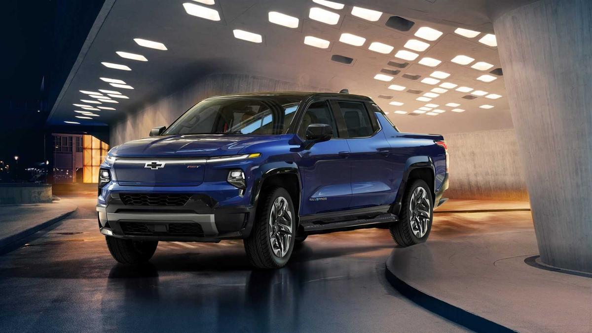 Xe bán tải điện Chevrolet Silverado 2023 