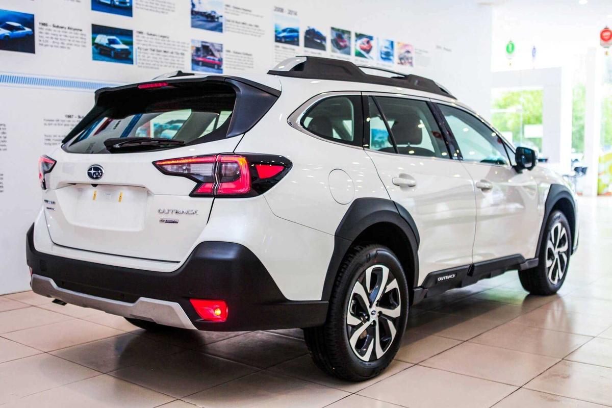 Subaru Outback 2.5i-T EyeSight