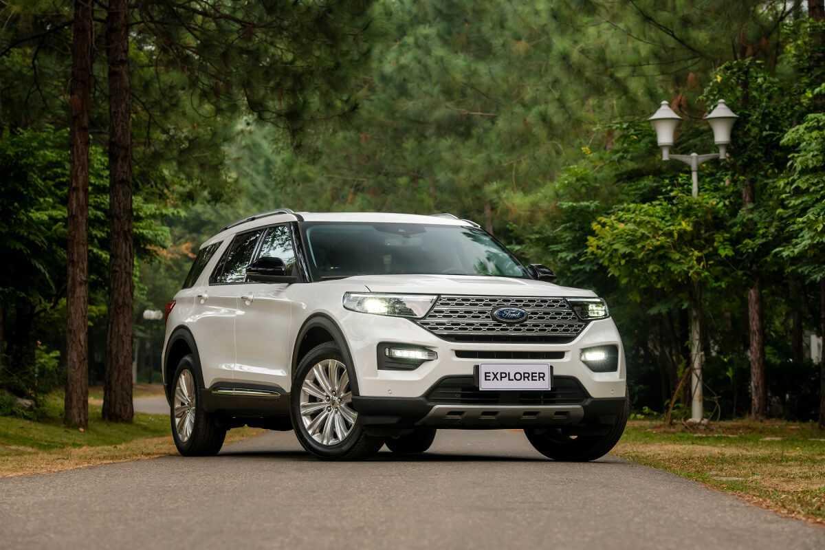 Thiết kế đầu xe Ford Explorer 2022